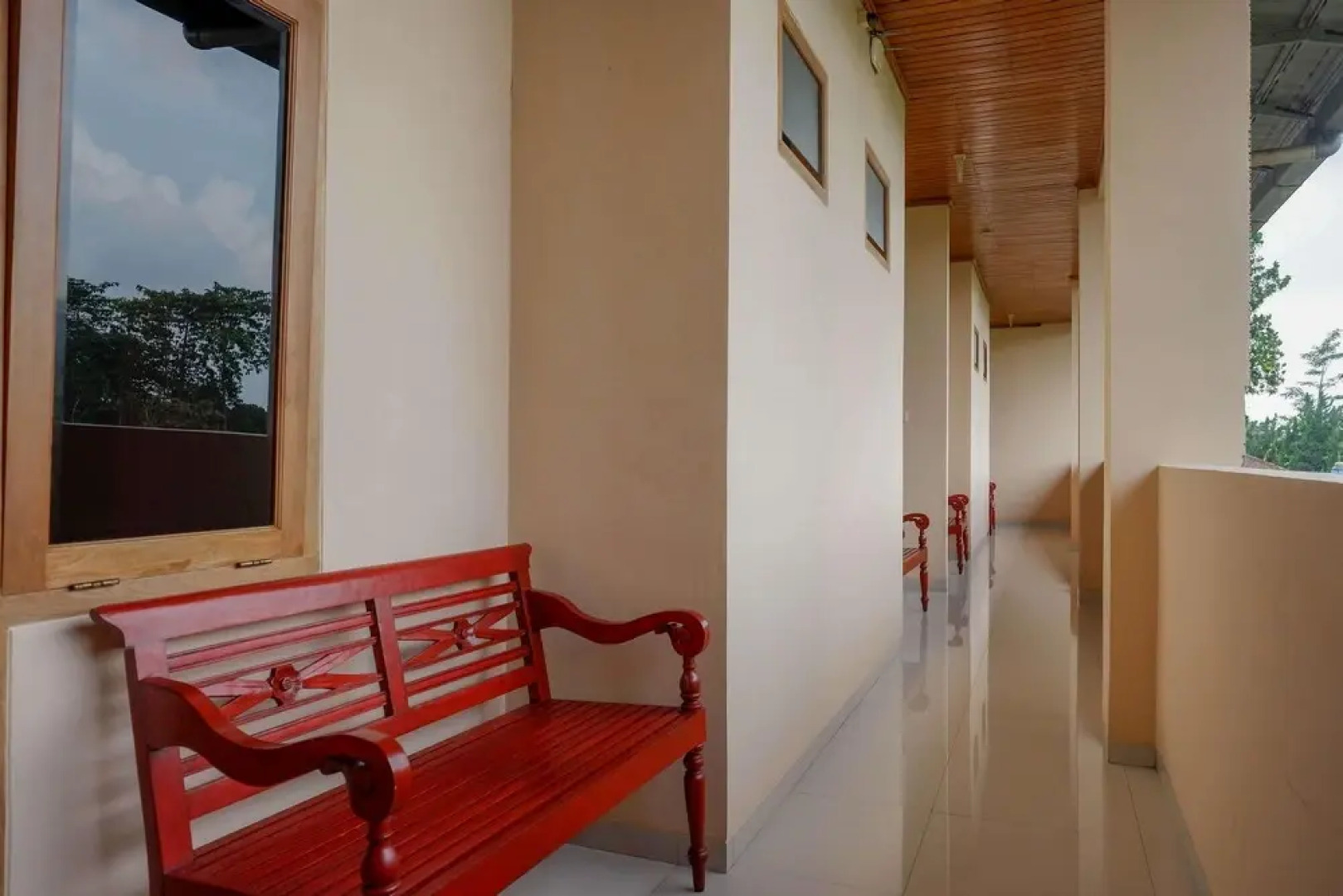 RedDoorz near Lokawisata Baturaden