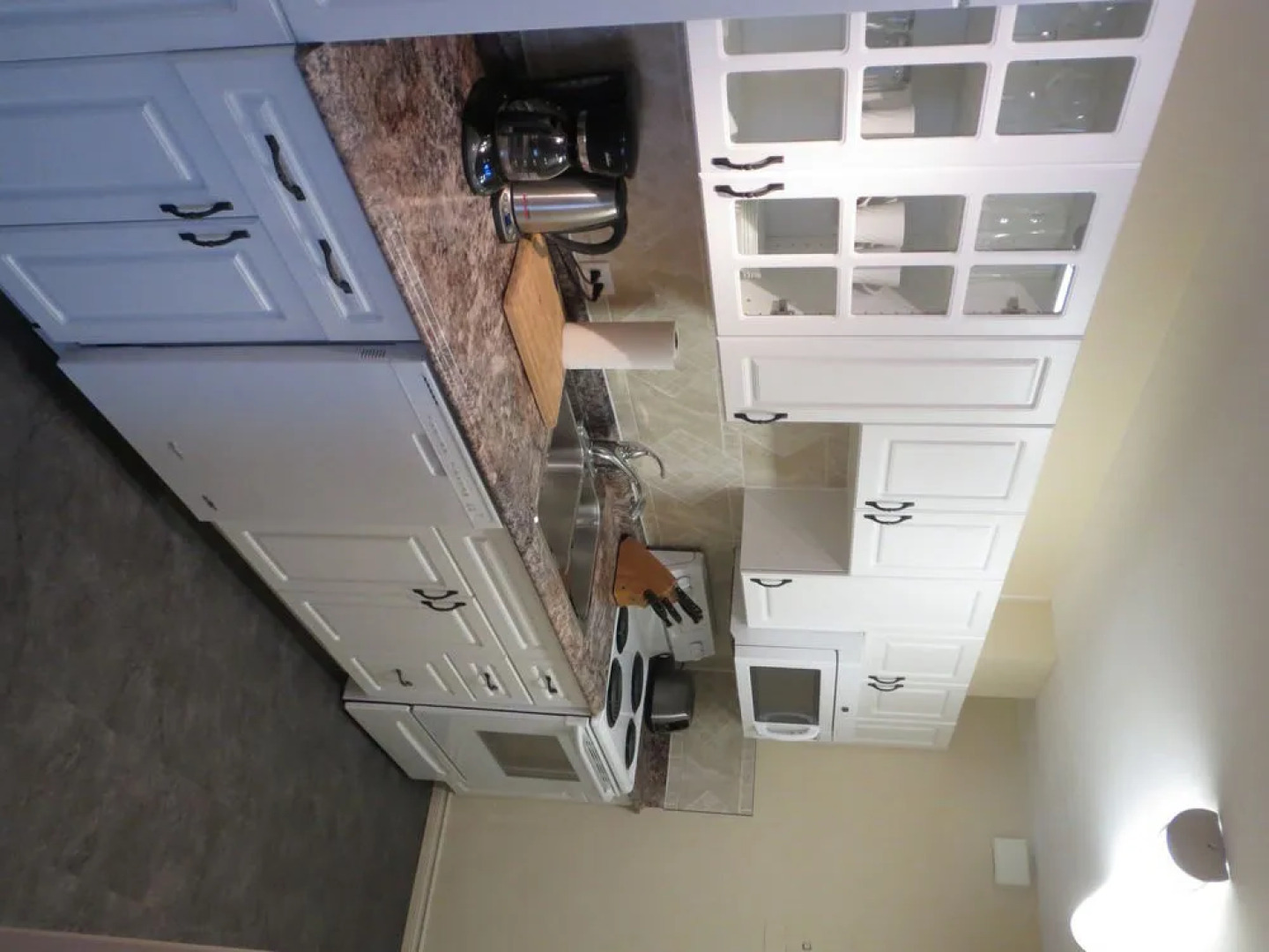 The Sanlyn Furnished Apartments