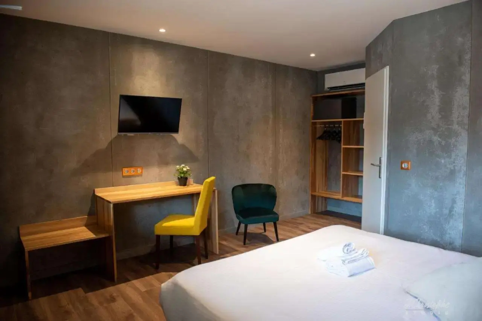 Logis Hôtel La Corne d'Abondance