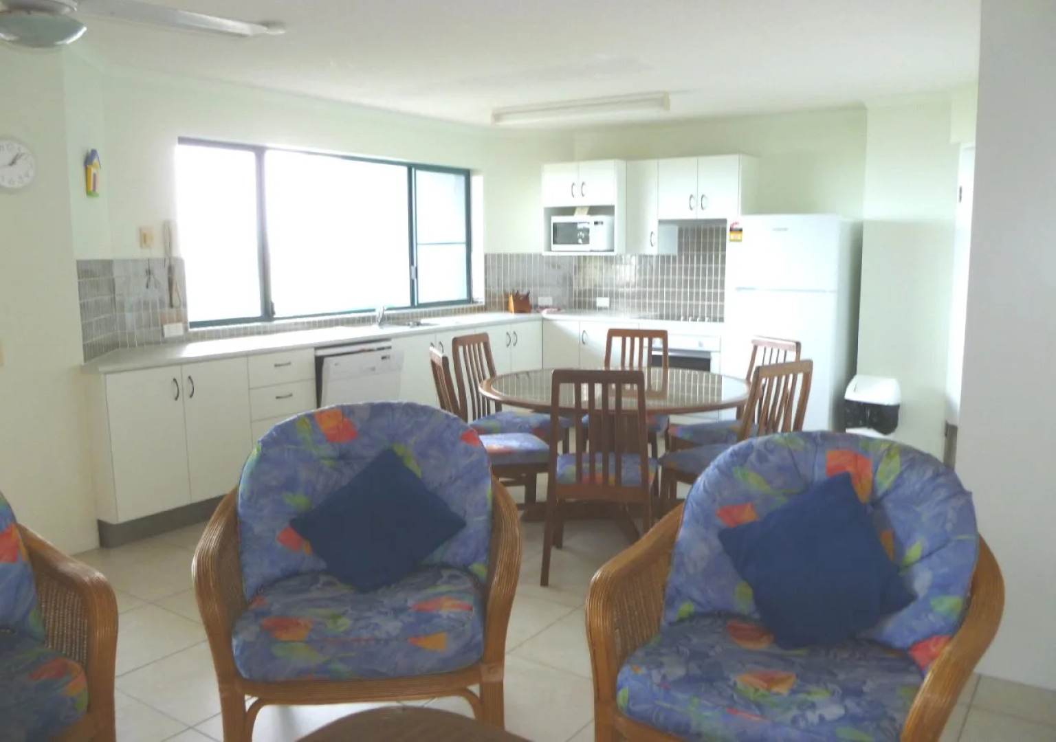 Lindomare Apartments