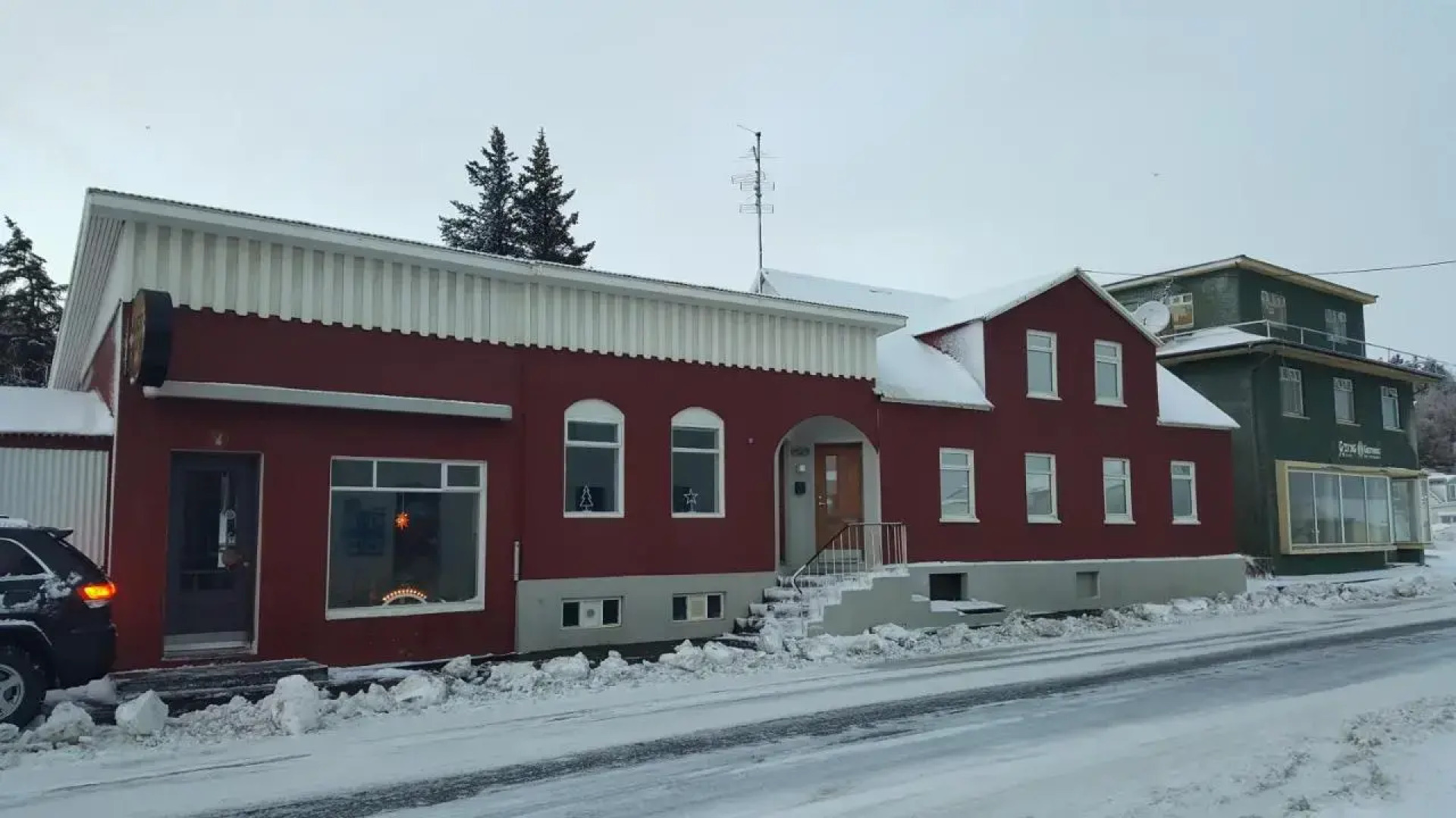 Grand-Inn Bar and Bed