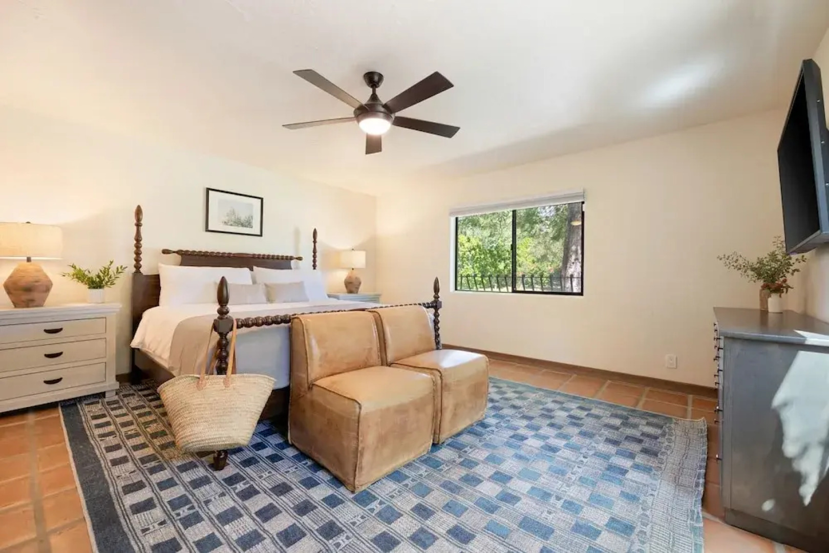 Starlight Estate by Avantstay 20 People Architectual Mansion w Pool Tennis Court Game Room