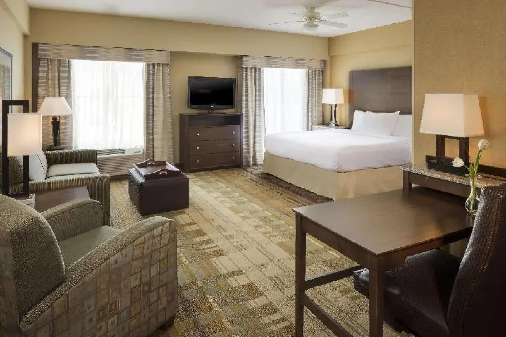 Homewood Suites by Hilton Coralville - Iowa River Landing