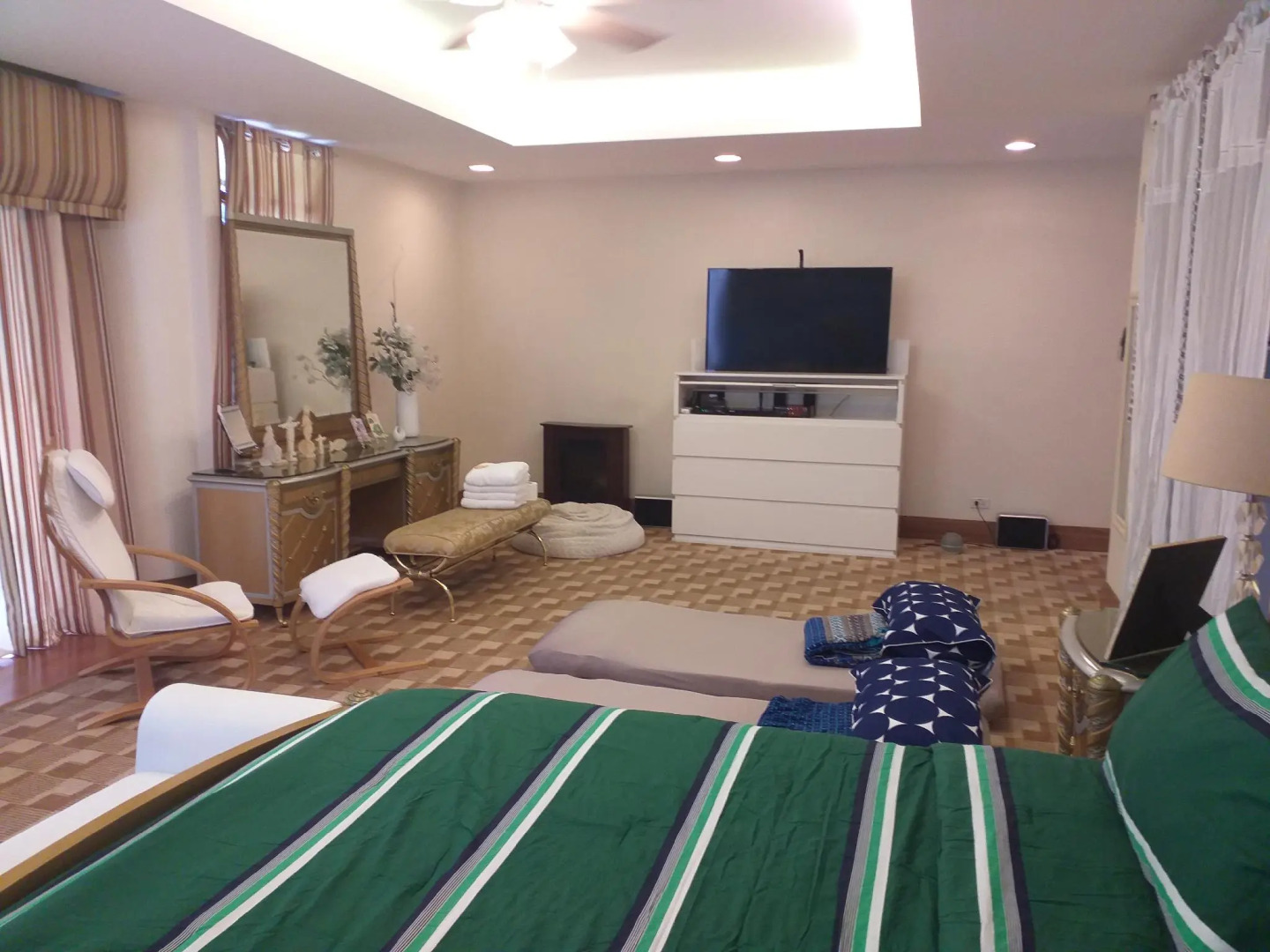 Whitehouse of the Lord of Scents