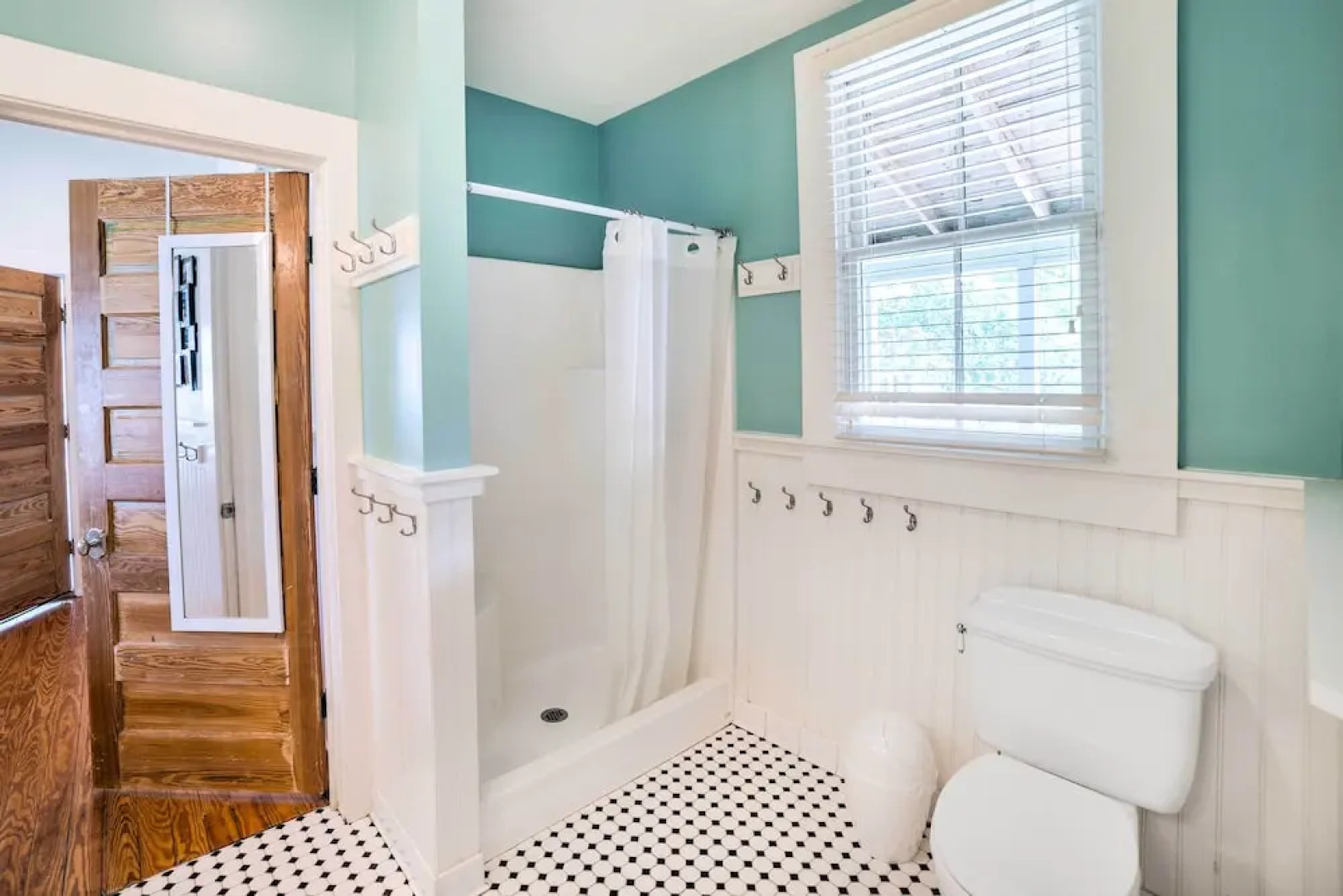 Waterfront Perdido Beach House w/ Canoes & Kayaks!