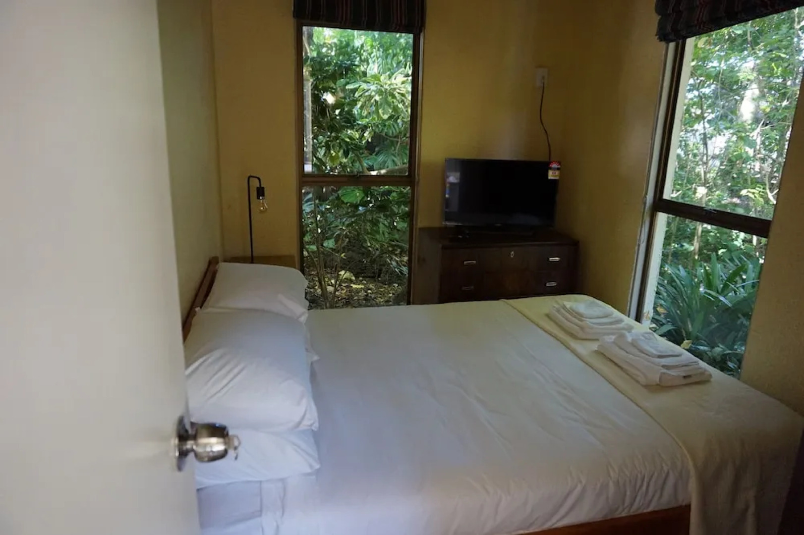 Bush Villa Swimming Pool