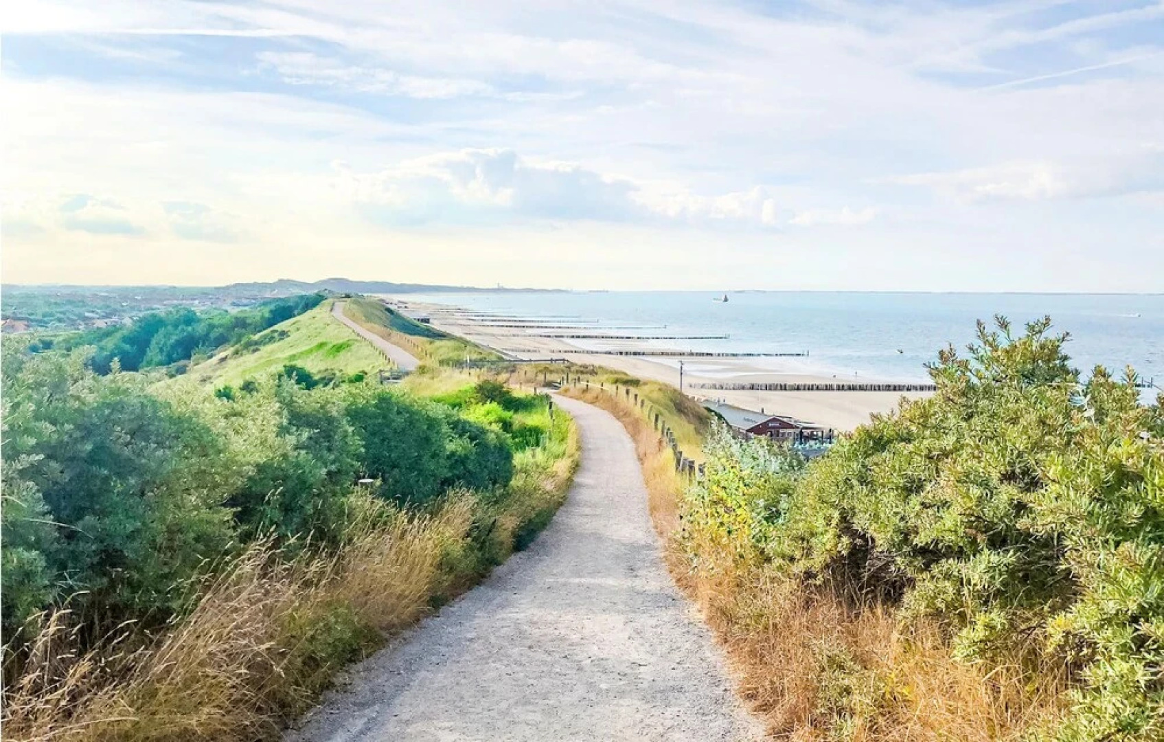 Amazing Apartment in Zoutelande With 1 Bedrooms and Wifi