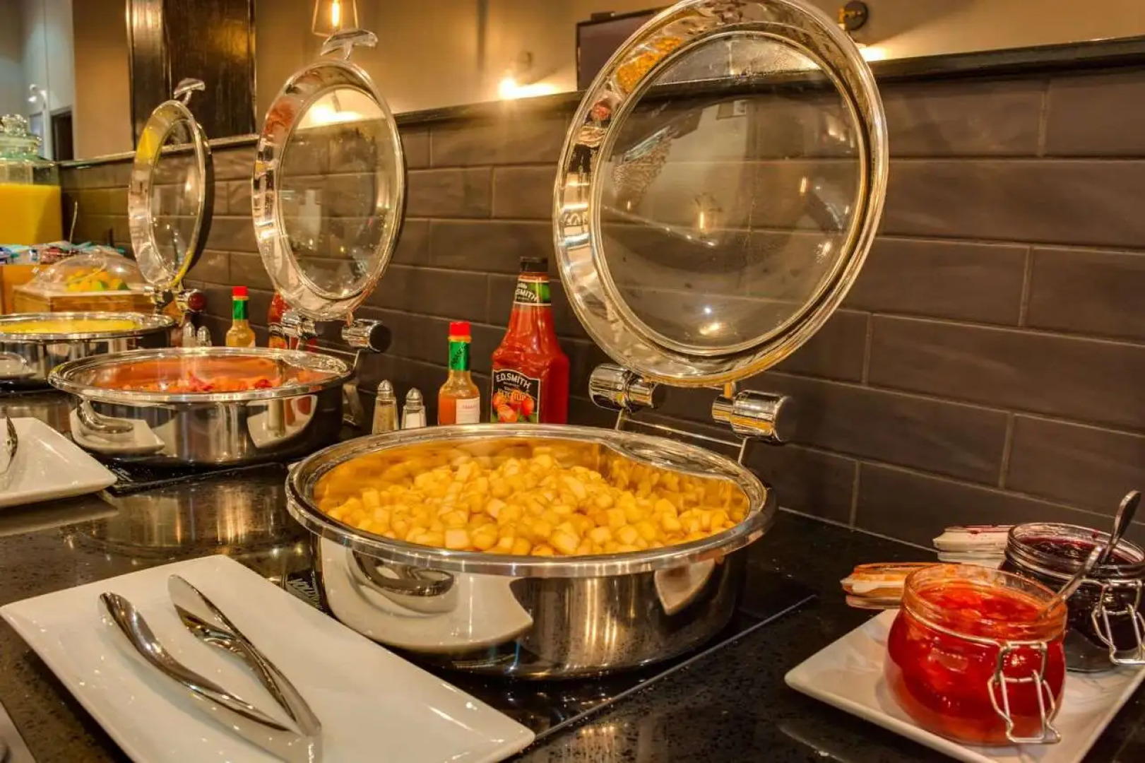 Peavine Inn And Suites High Prairie