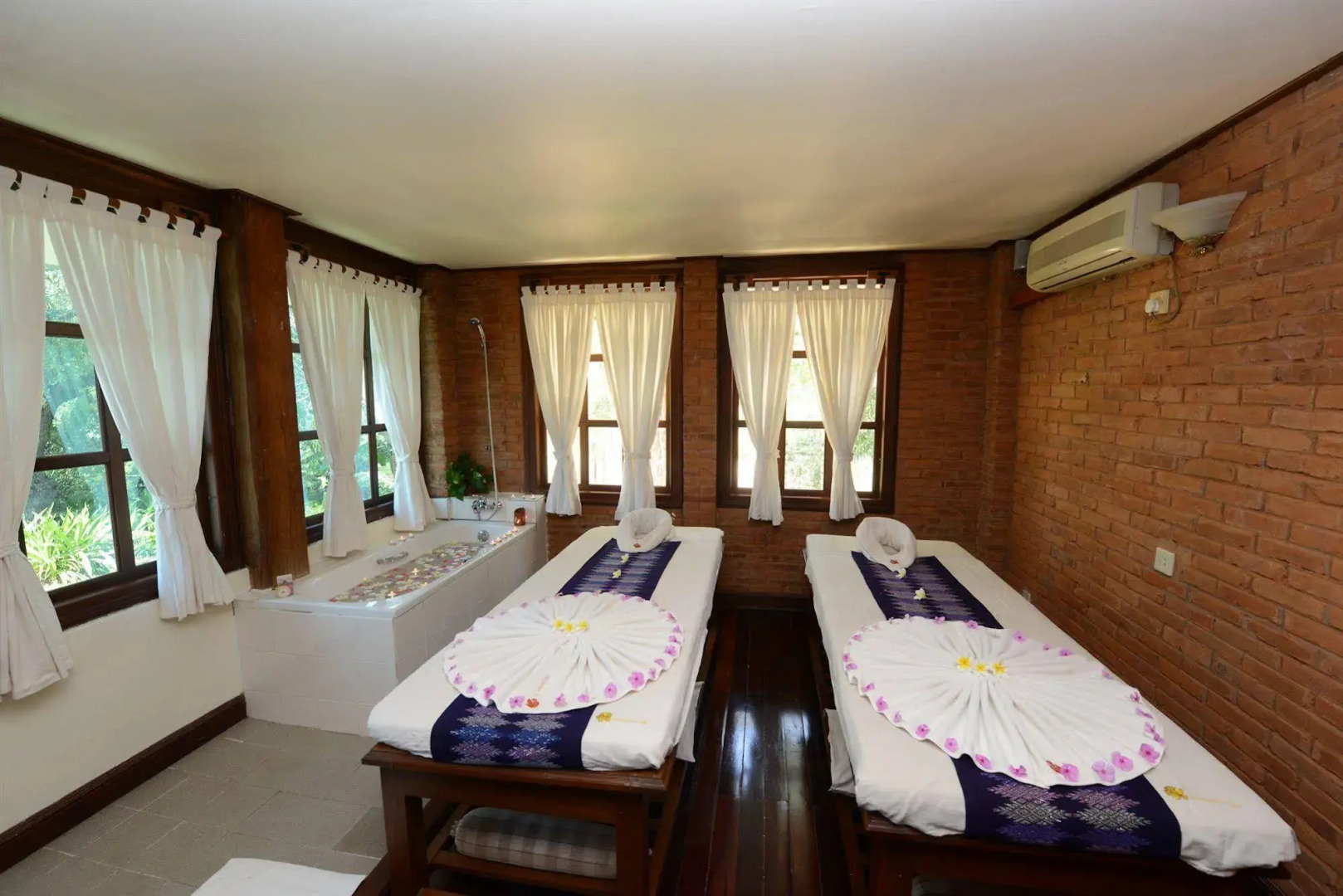 Bagan Thiripyitsaya Sanctuary Resort