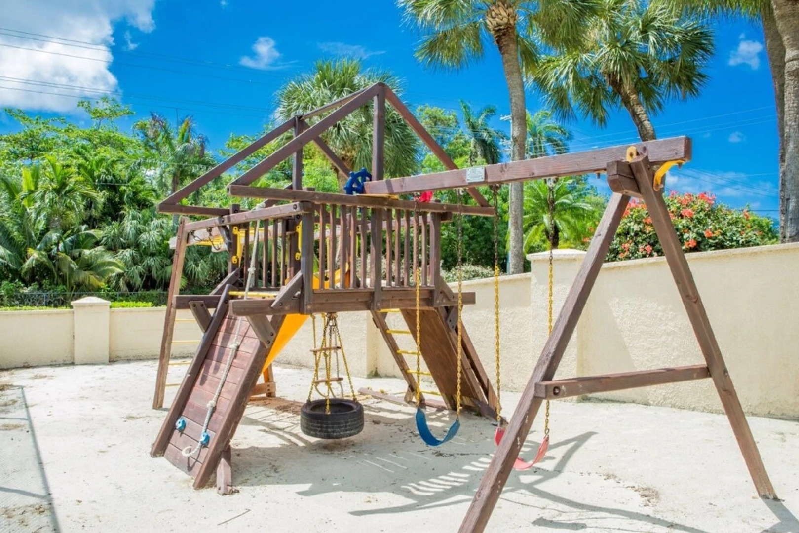 Plantation Village by Cayman Villas