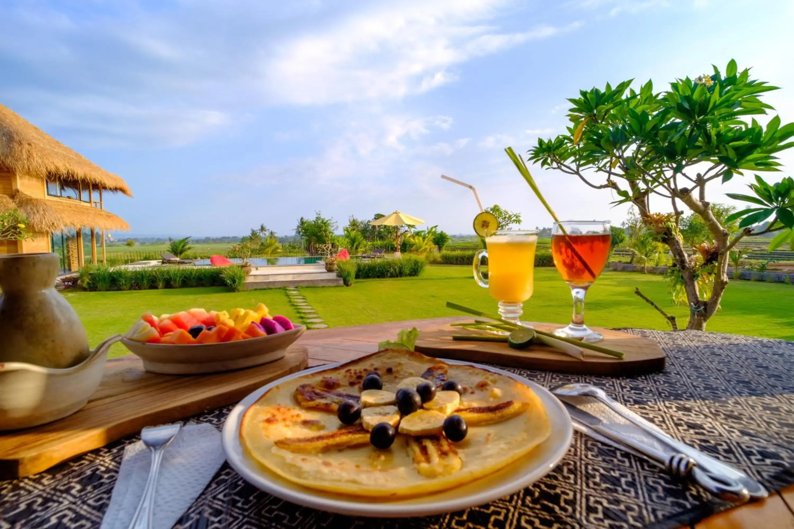 Canggu Wooden Green Paradise