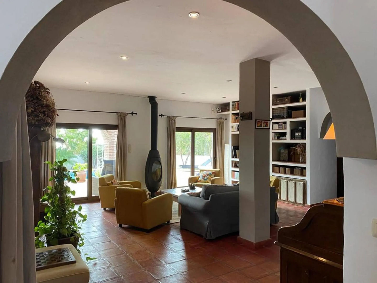 Mountain-view holiday home in Arenas with private pool