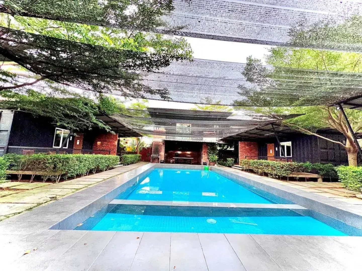 Petak Padin Cottage by The Pool