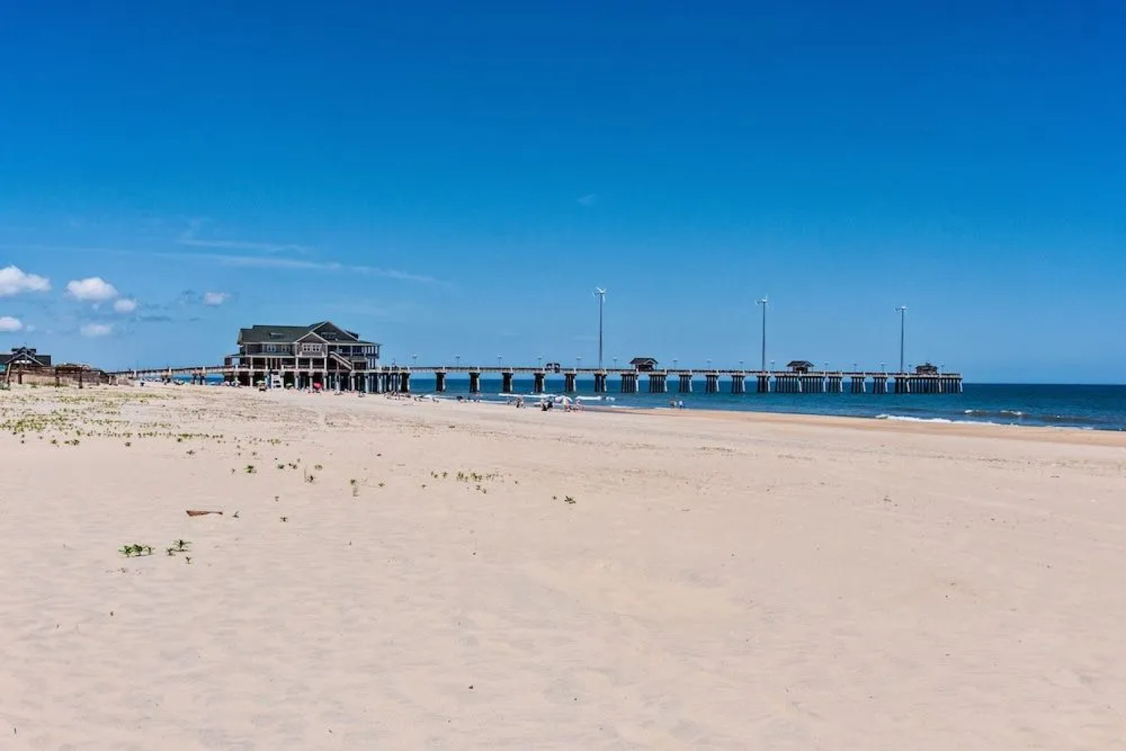 Dolphin Oceanfront Motel