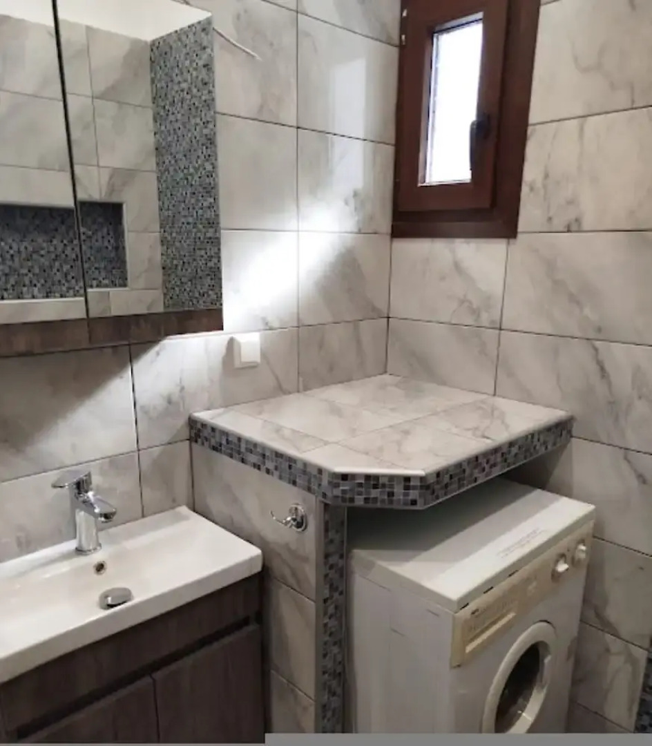 Chistine s Country Cottage