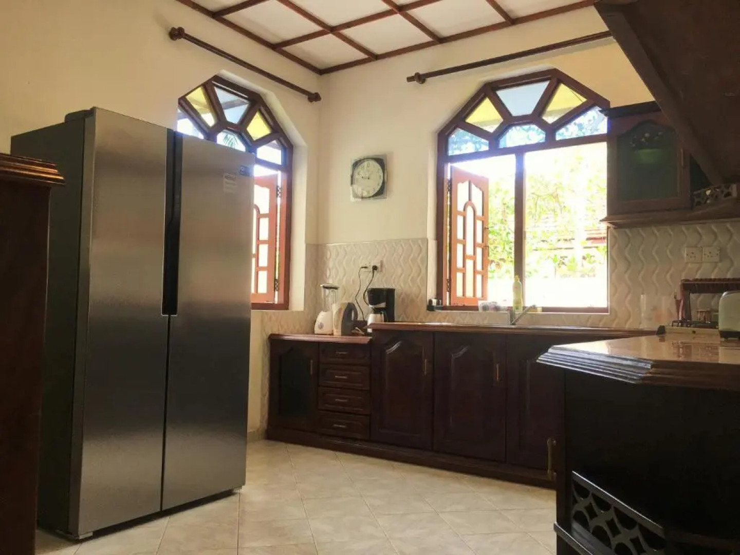 Swiss Villa Moragalla Beach