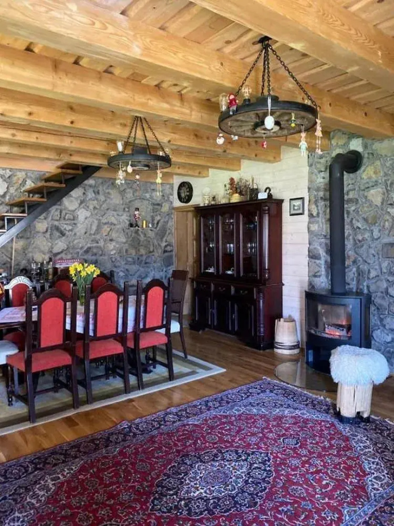 Kuća pod Lipovcem