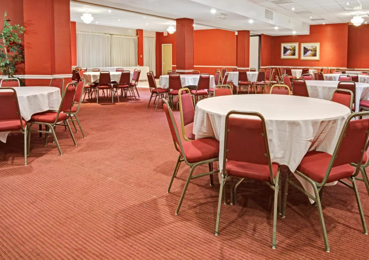 Ramada Overland Park