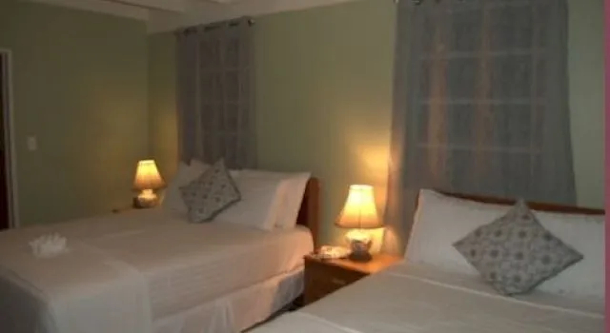 Beef Island Guest House