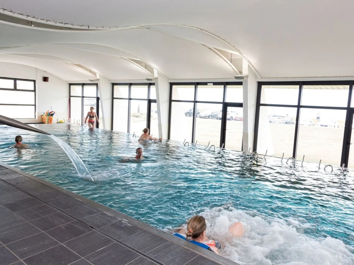 Nicely Maintained Apartment 100 Meters From the Beach of Guidel