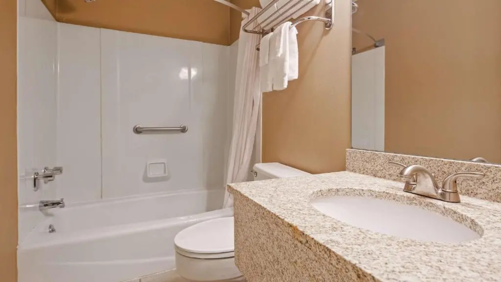 GuestHouse Acorn Inn