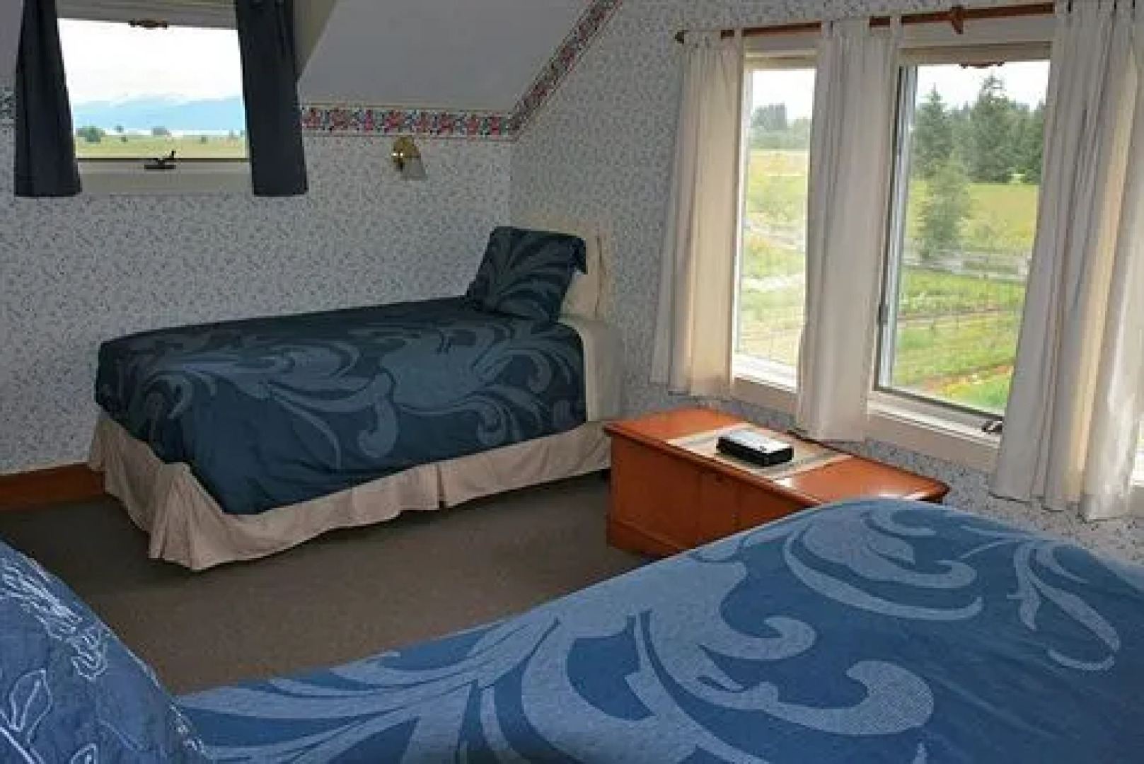 Gustavus Inn at Glacier Bay