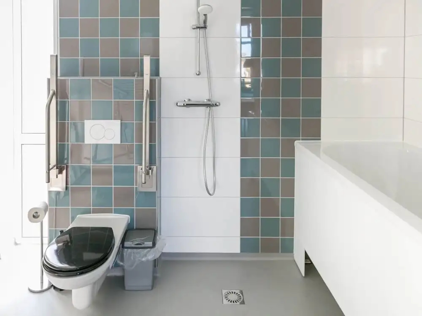 Bungalow in Netherlands With Accessible Design