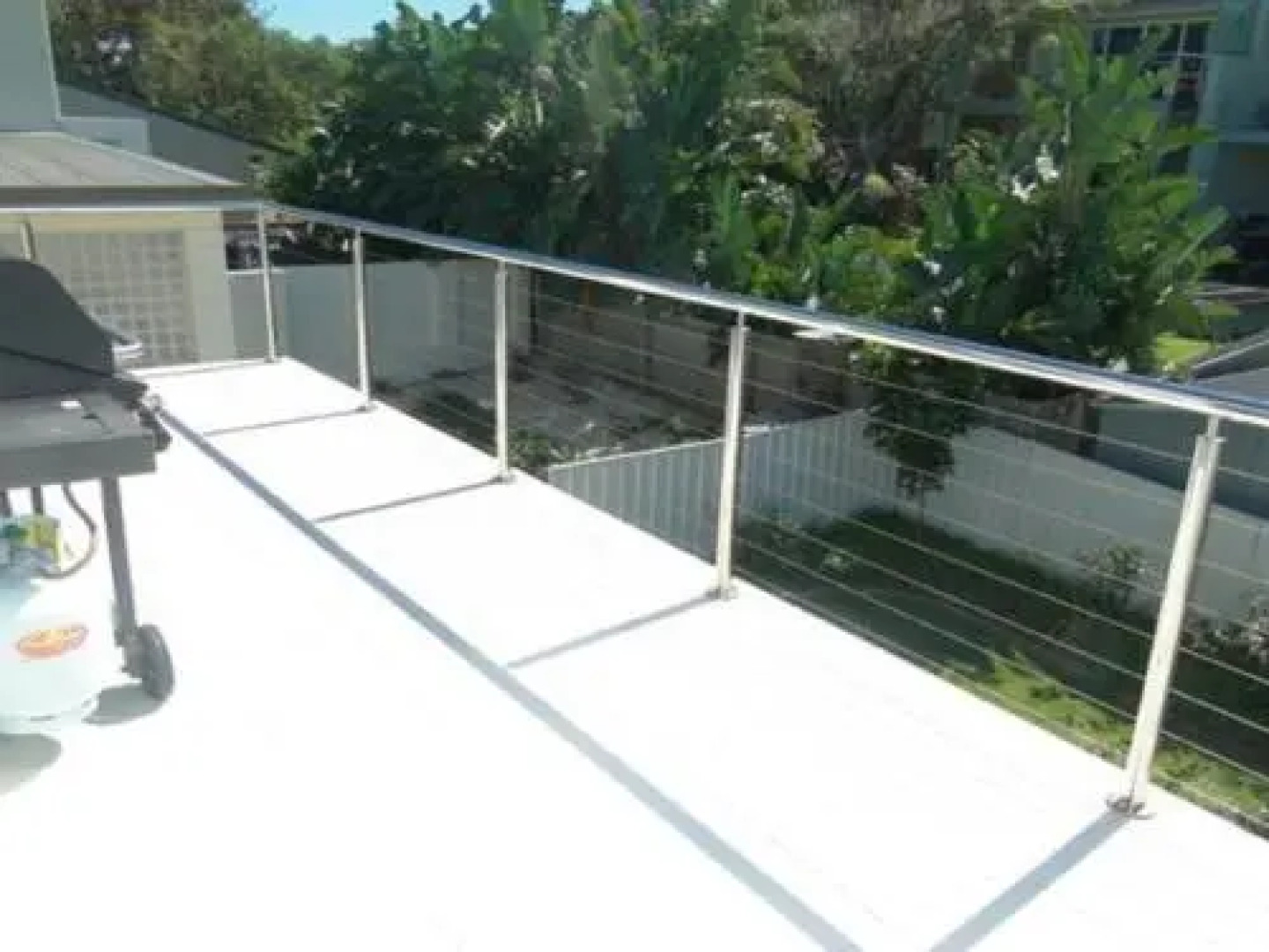 Ultimate Beach House' 19a Graham Street - views , peace & quiet