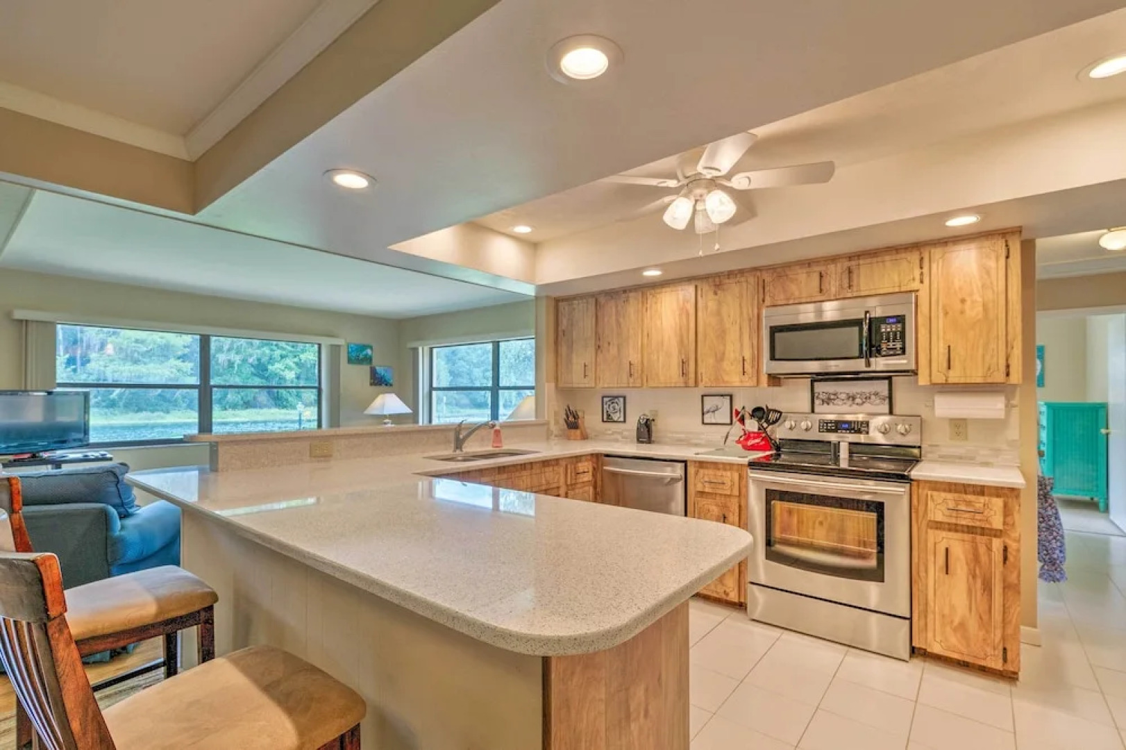 Riverfront Dunnellon Home w/ Dock & Solarium!