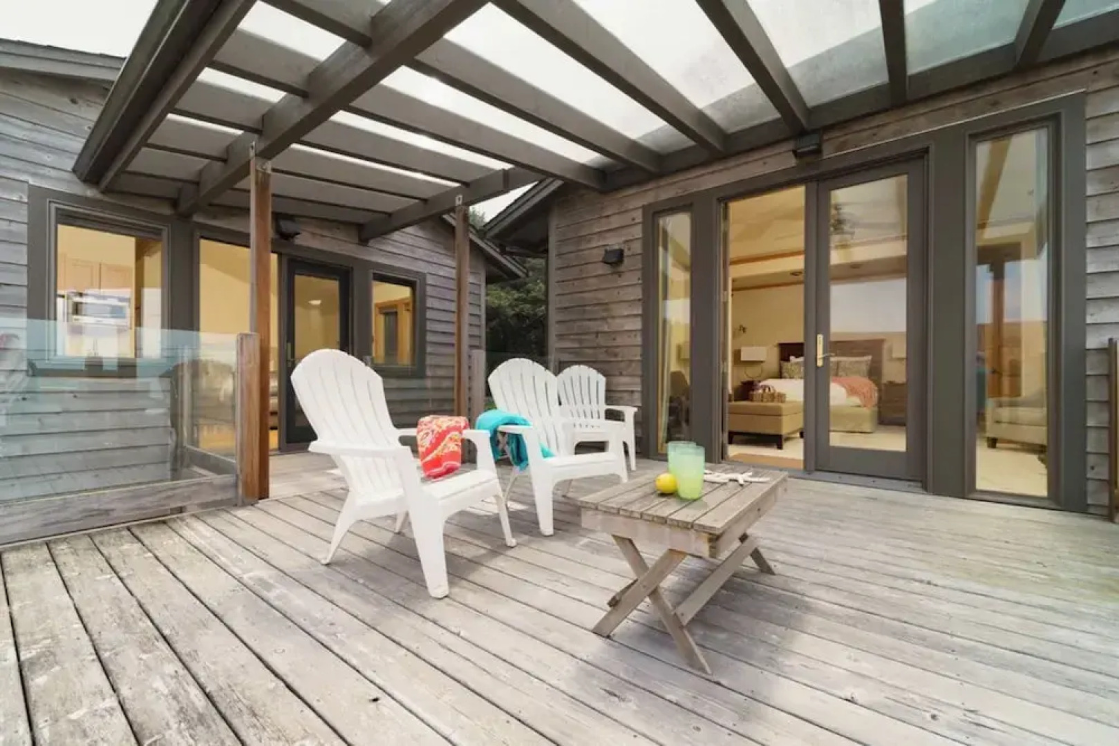 The Castle Rock Estate by Avantstay Steps From Arch Cape Beach w/ Hot Tub & Sauna