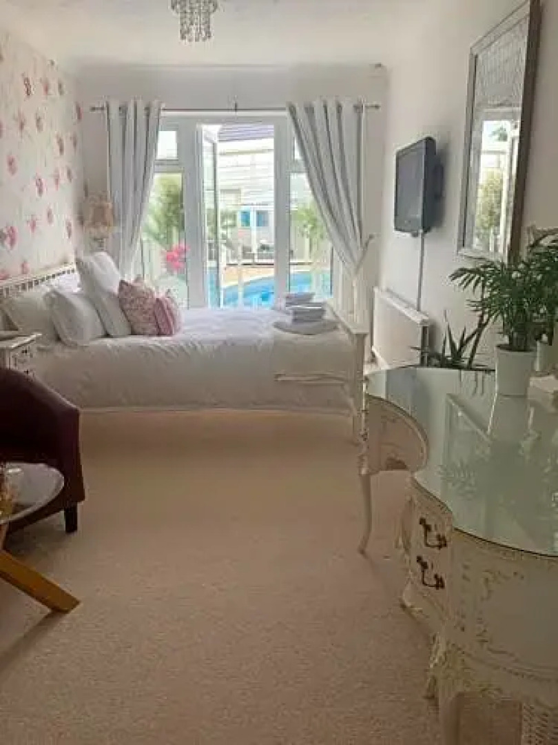 Room with a view 8 Marine Crescent