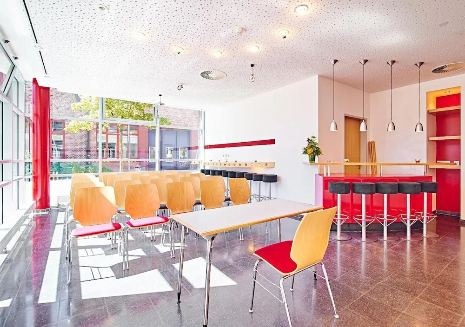 DJH Jugendgästehaus JBB Bielefeld - Hostel