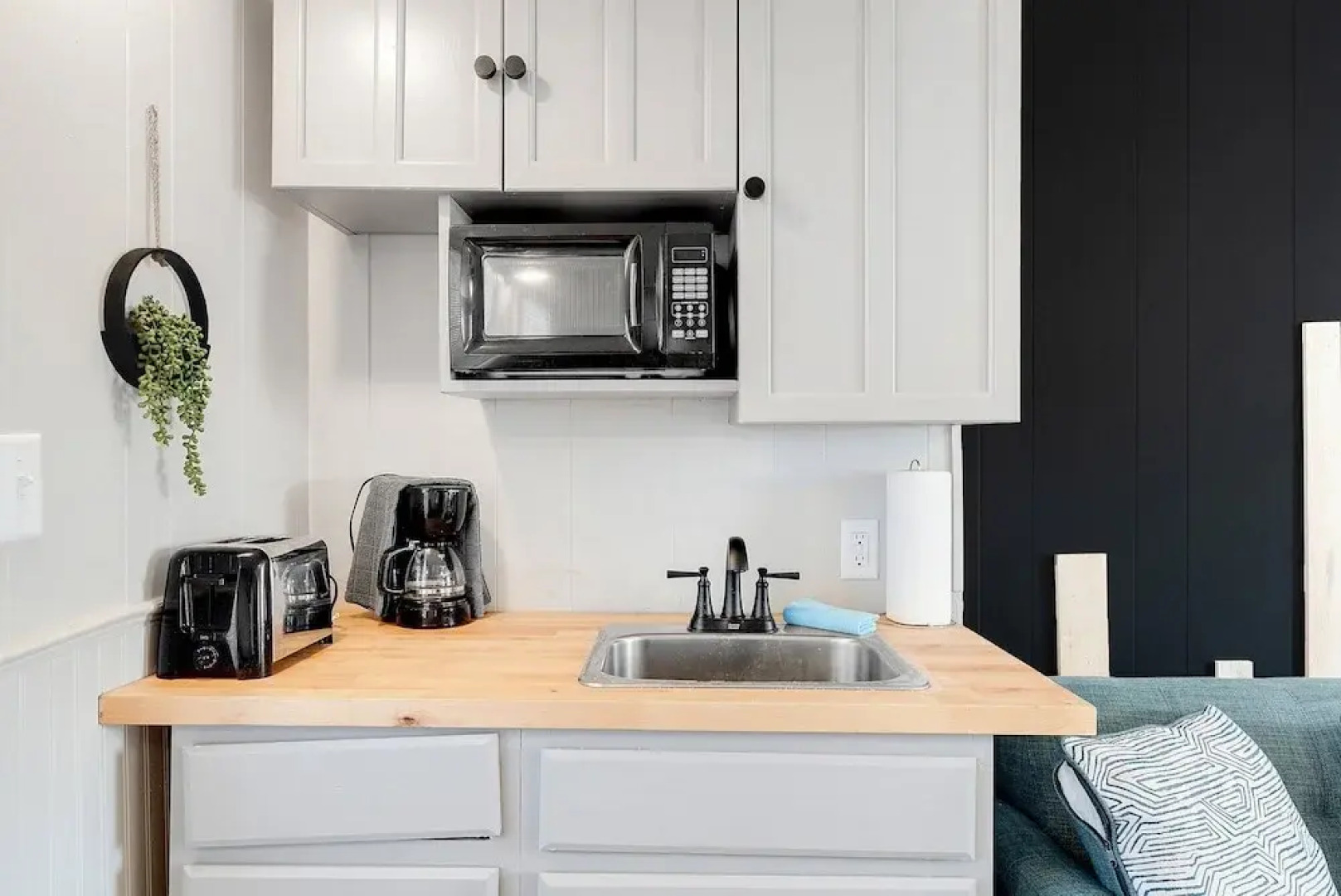 Sandcastle Inn & Motel