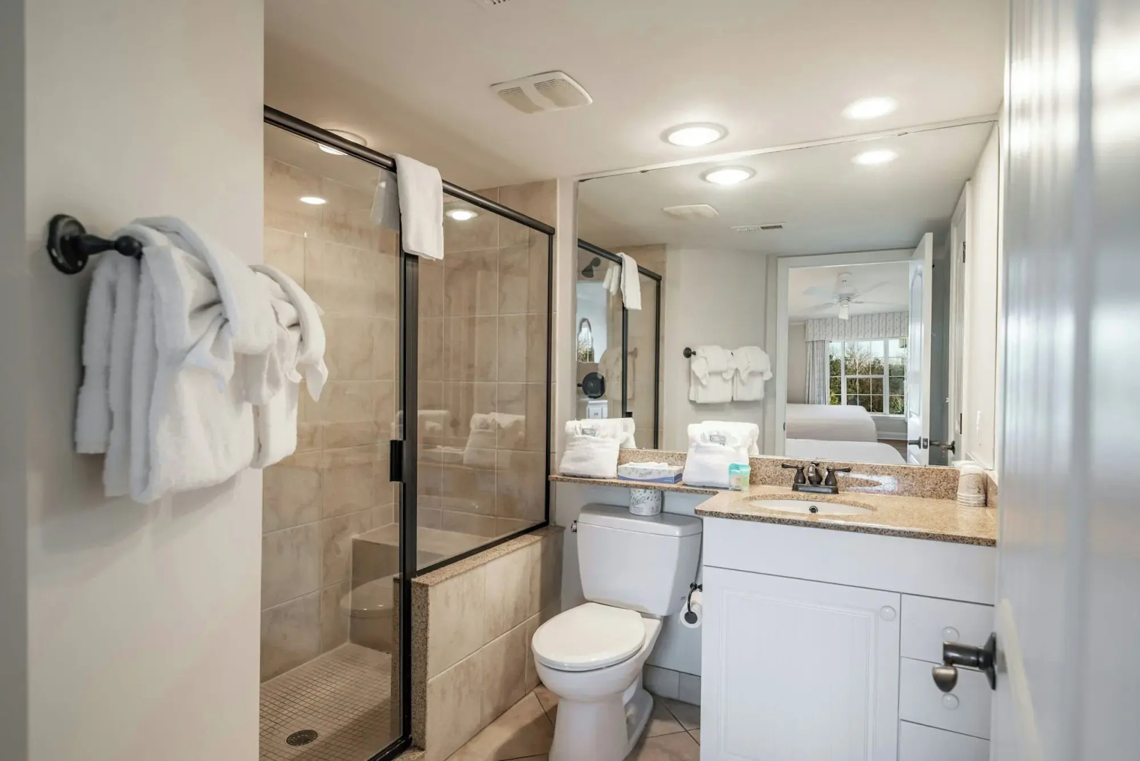 Litchfield Beach & Golf Resort
