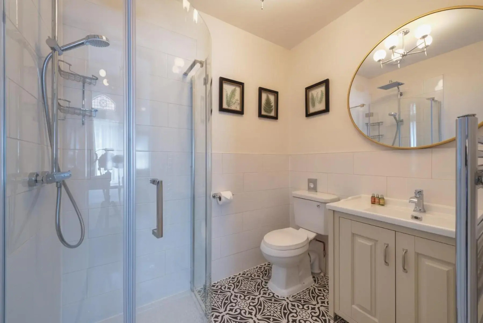 Somerset House Hotel & Restaurant