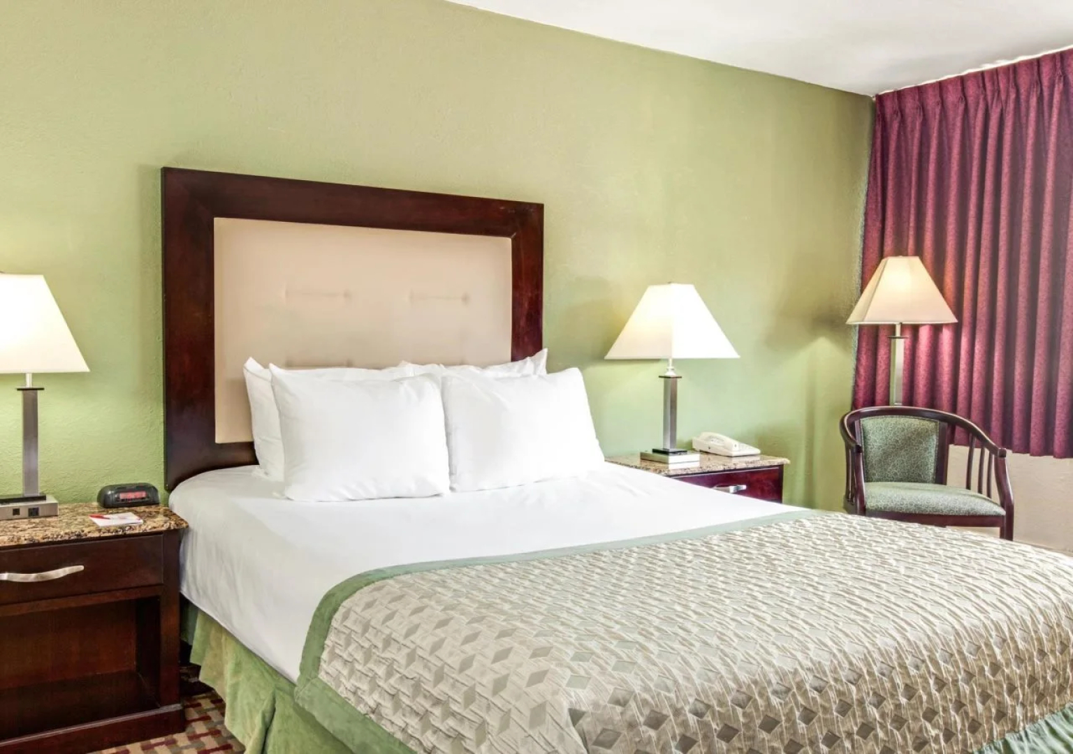 Town Inn