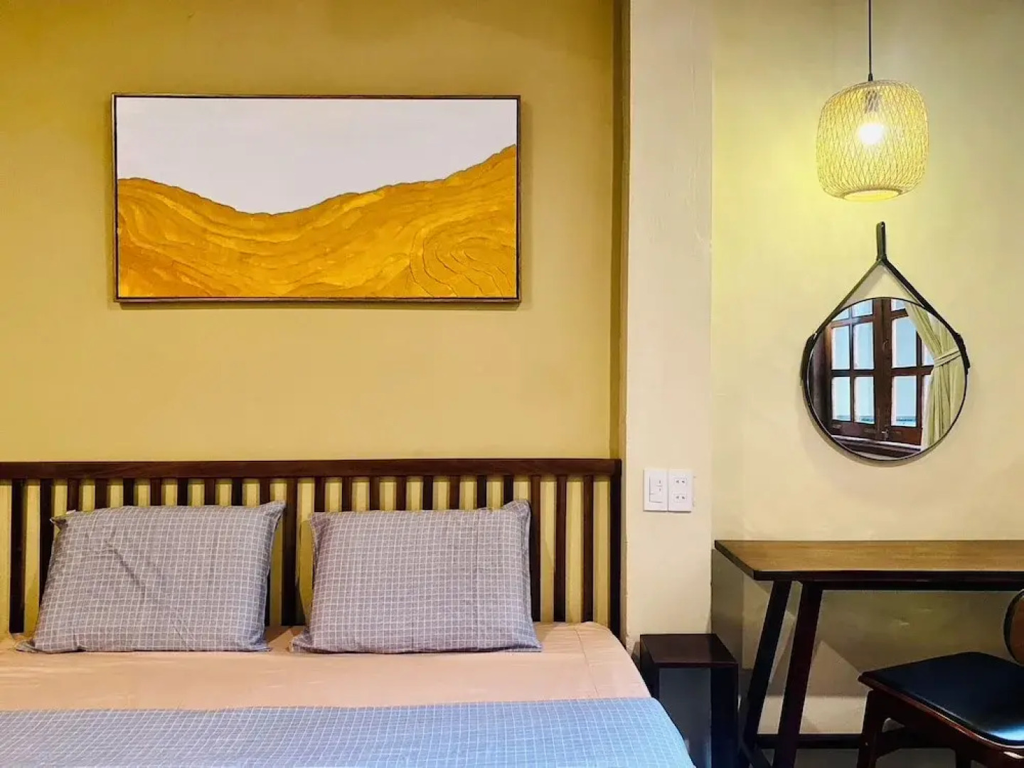 PIA homestay - Tours & Motorbike rentals