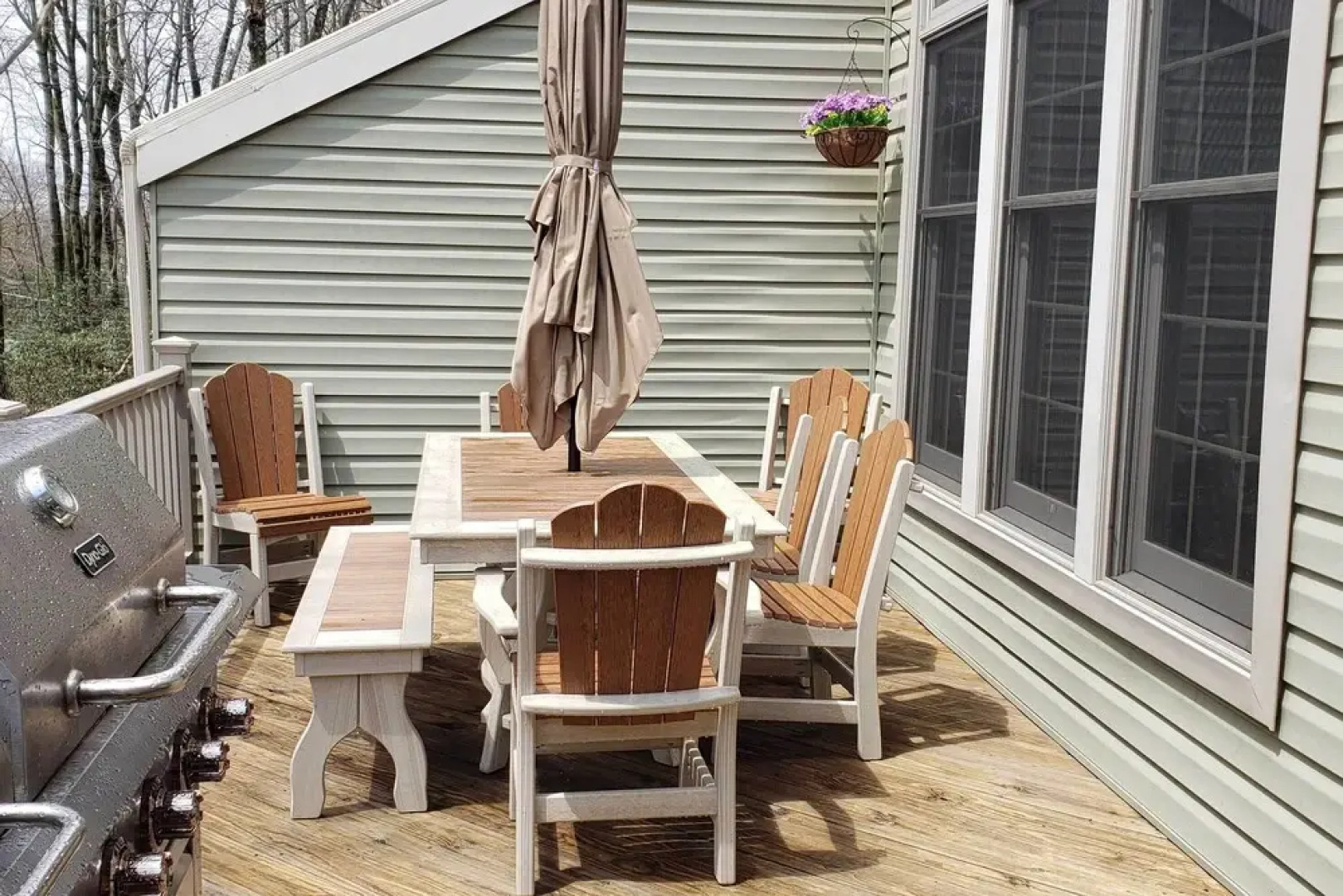 Poconos Townhome - Walk to Big Boulder Lake!