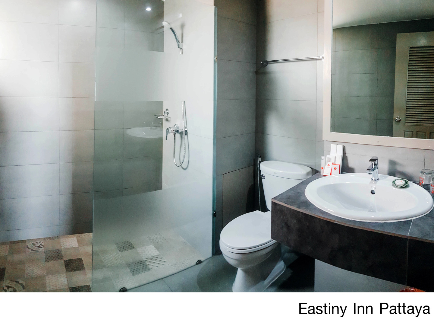 Отель Eastiny Inn