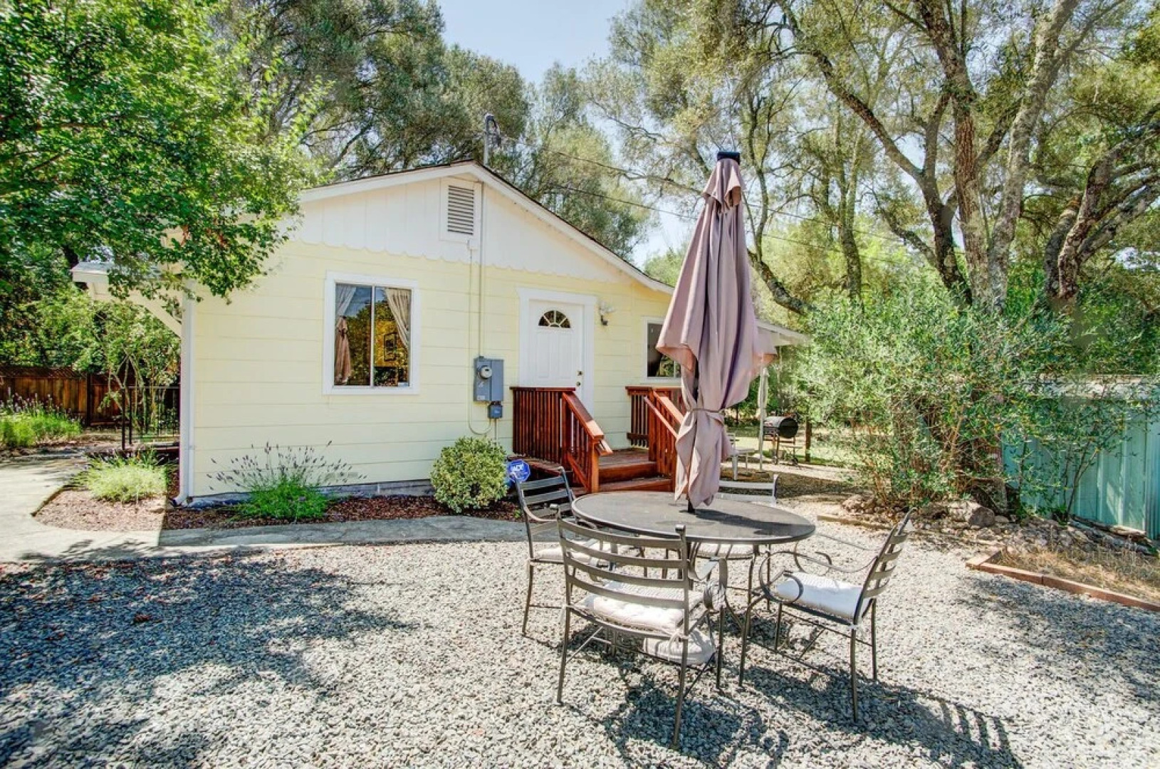 Wine Country Gem 2 Bedrooms 1 Bathroom Home