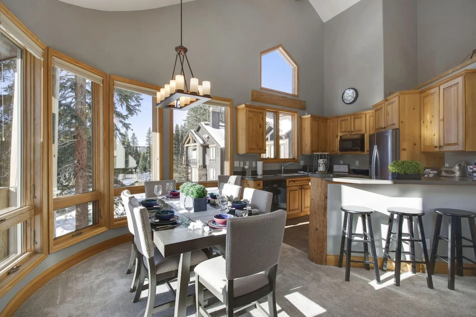 Lakota Mountain Lodge Luxury Villa #205 by Winter Park Escapes