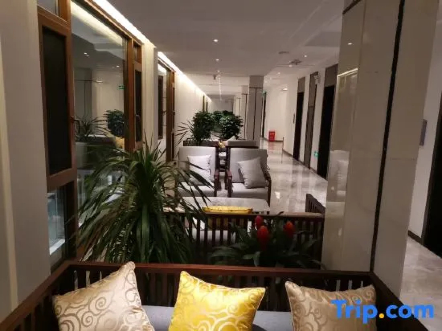 Pu'er Tea Garden Resort Hotel(Pu'er Tea Expo Garden)