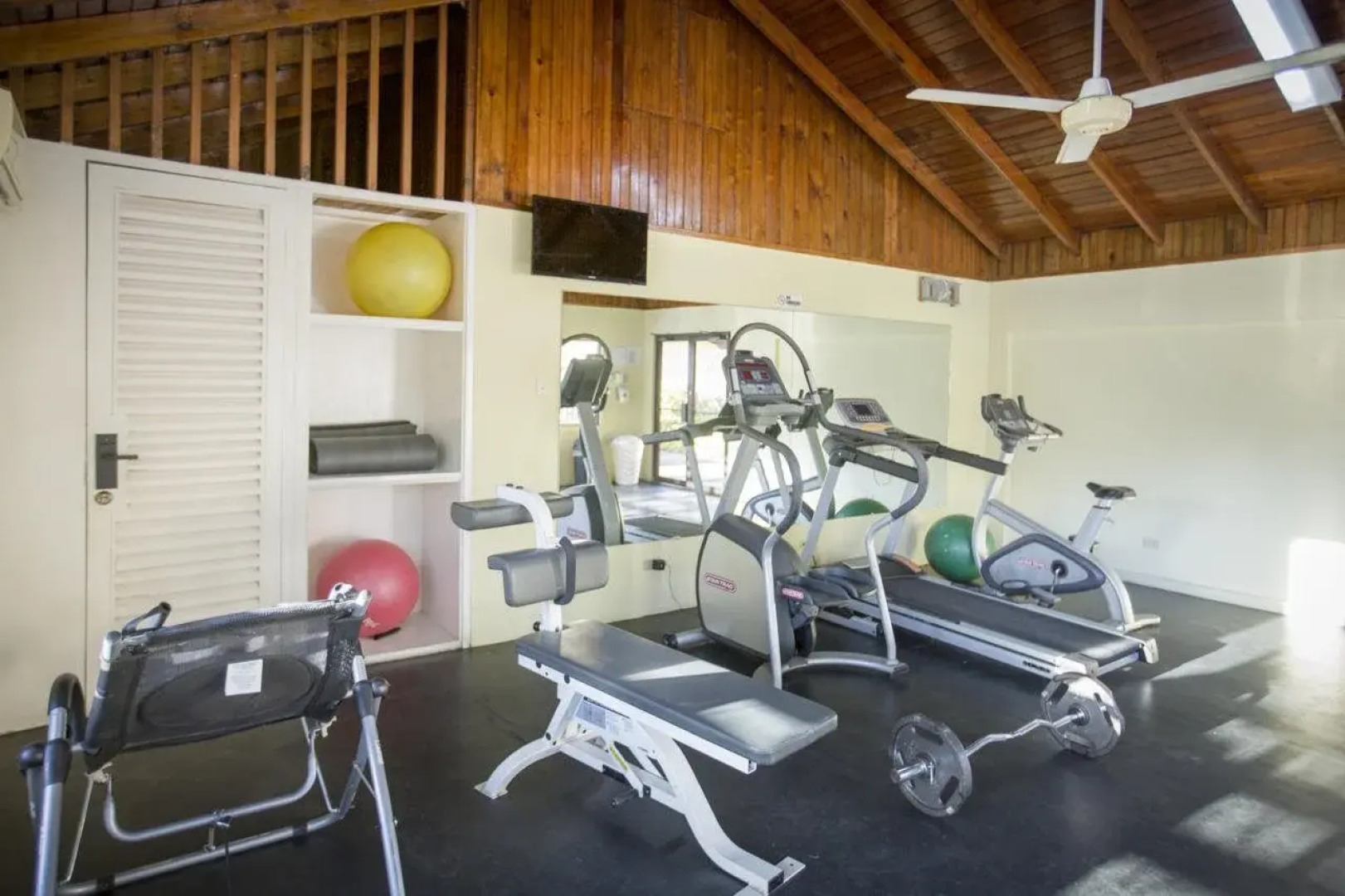 Rooms on the Beach Negril