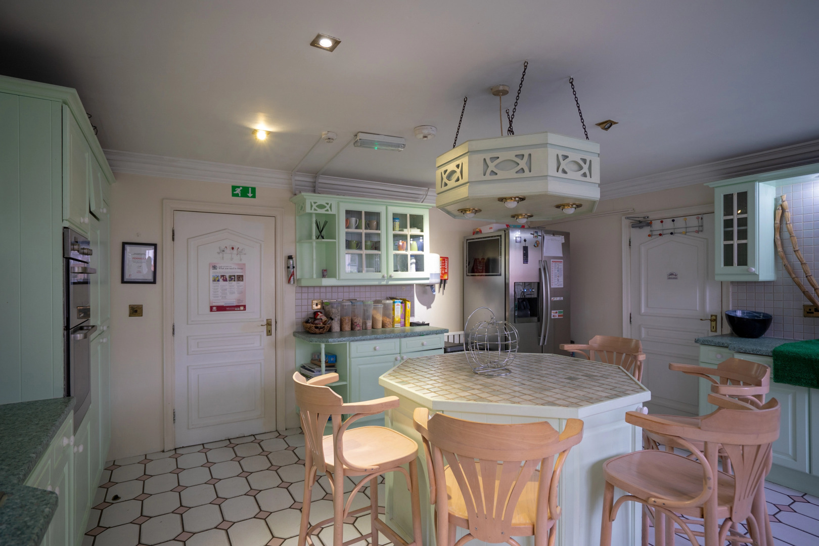 OYO Oakcroft Guest House Manchester Airport