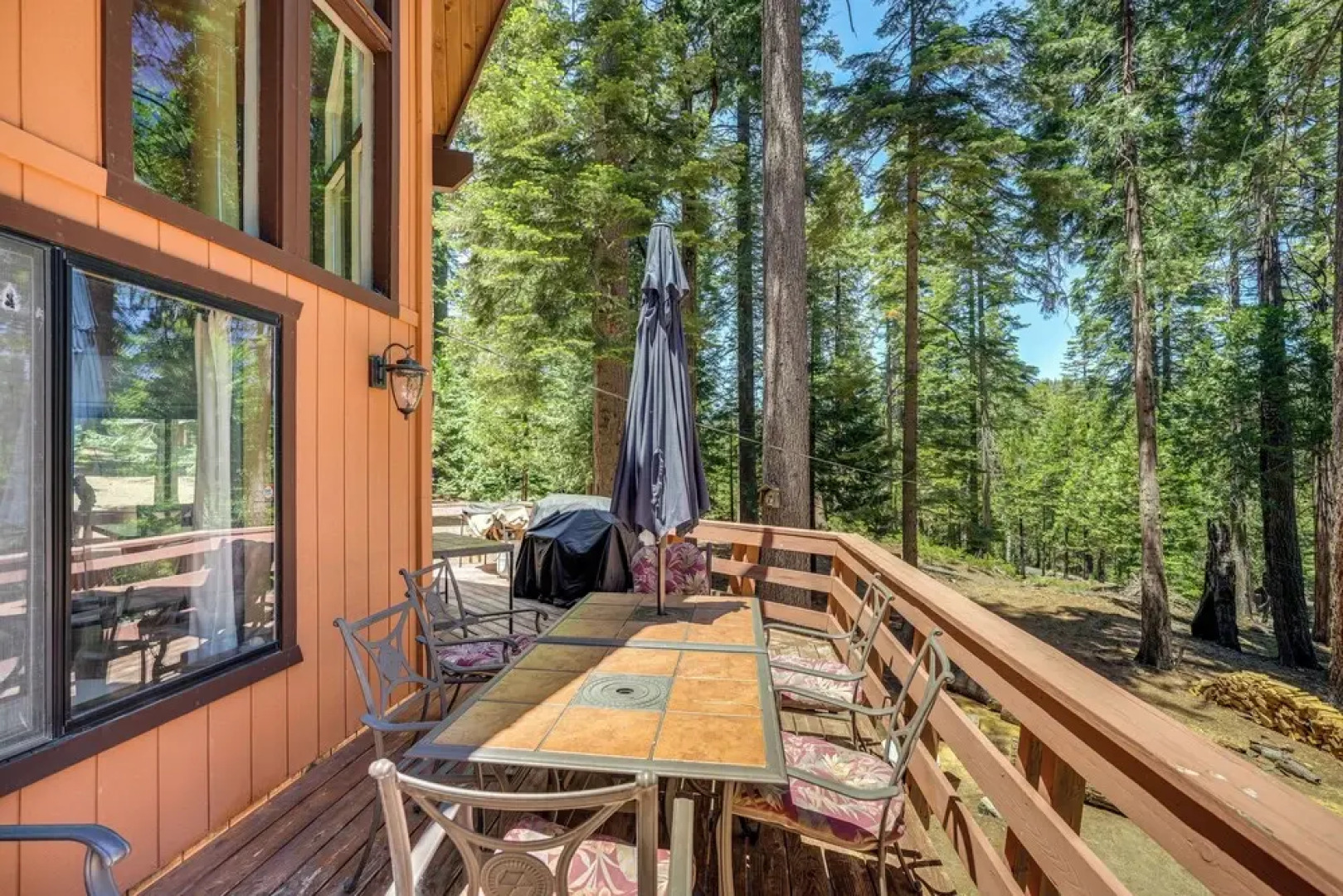 Cabin Getaway Near Big Trees Park: Game Room, Deck