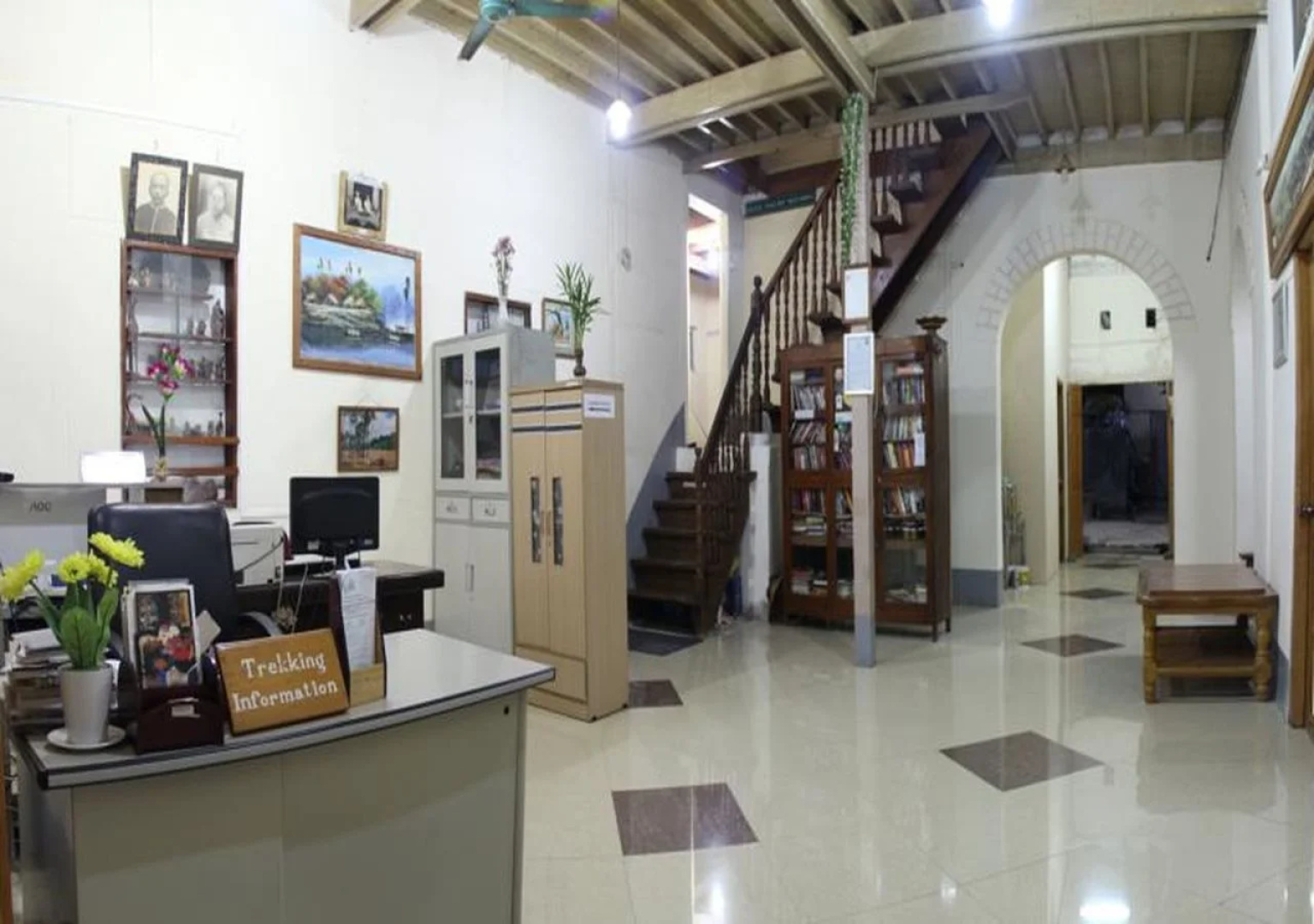 Mr. Charles Hotel