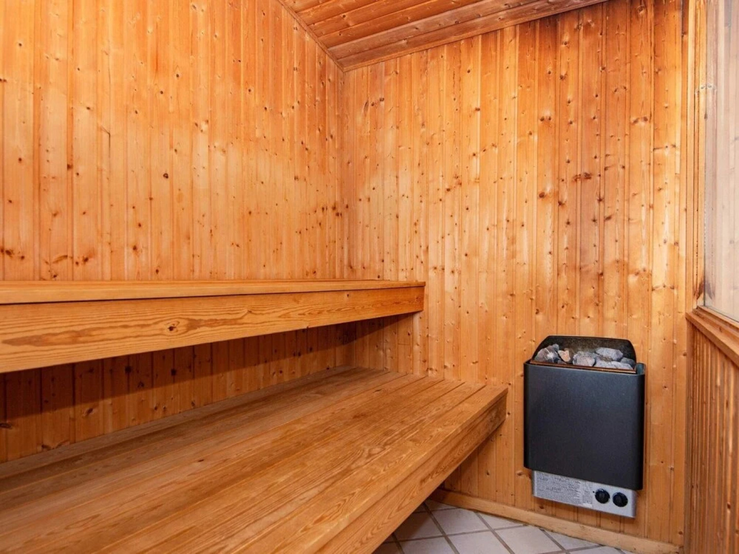 Tranquil Holiday Home in Henne Jutland With Terrace