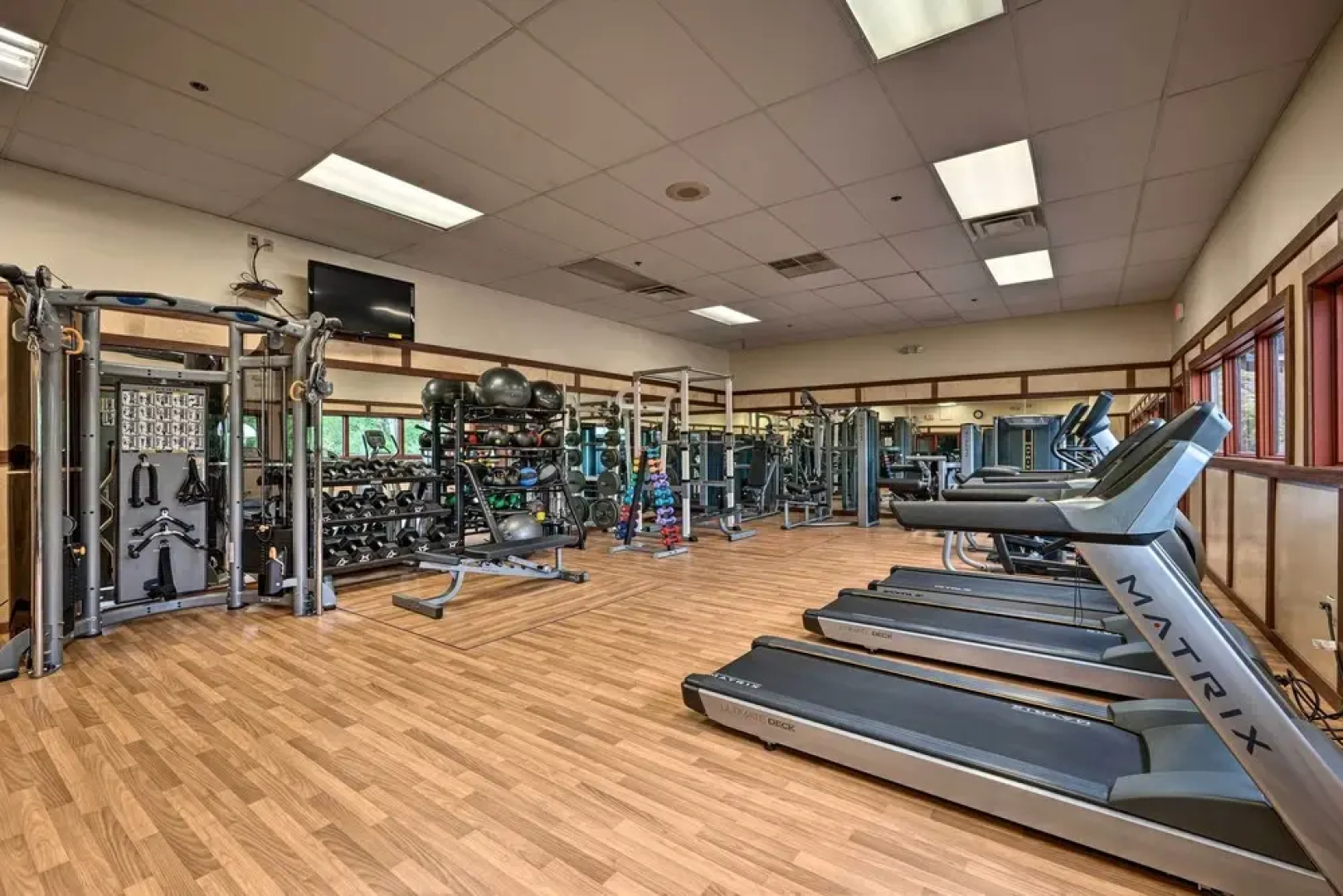 Ski, Hike & More: White Mountains Family Home