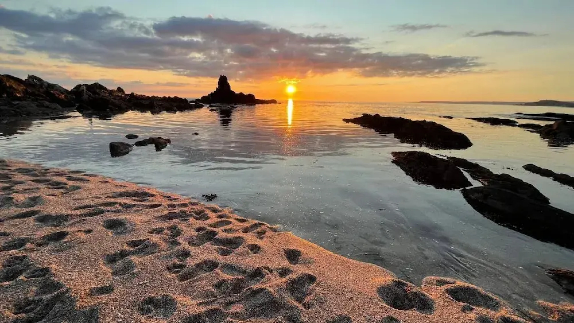 Pippin Cottage - Character Cottage With the Spirit of the sea