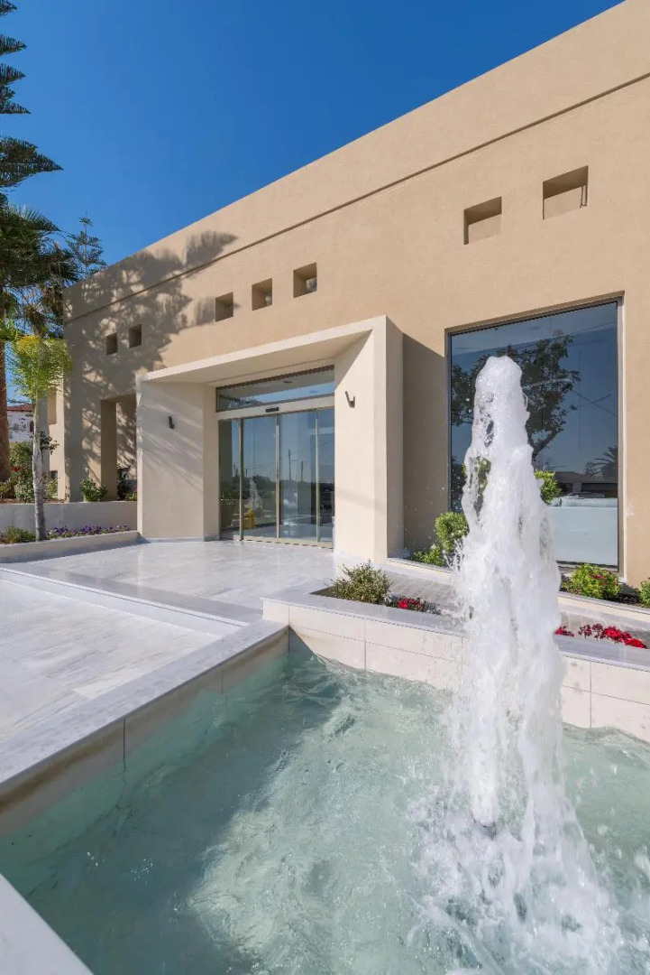 Отель Imperial Palace - Adults Only